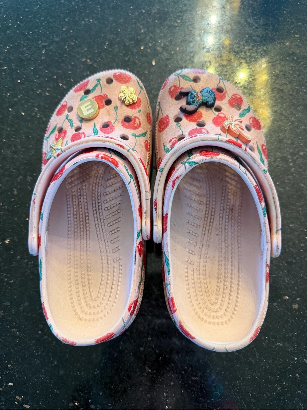 Crocs - Picture 3 of 5